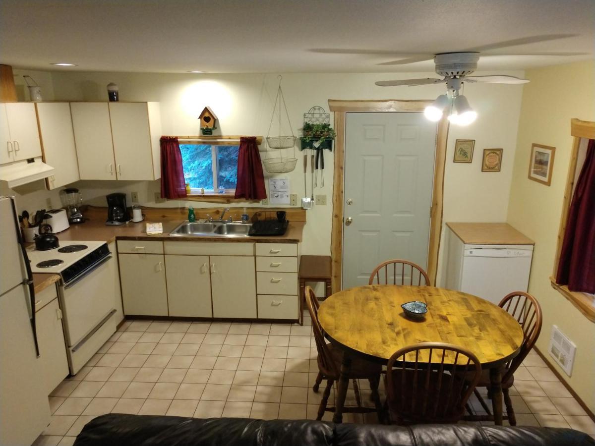 Hall Creek Cabin Пакууд Екстериор снимка